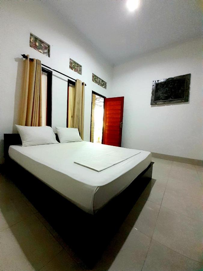 Nova Homestay Toyapakeh Bagian luar foto